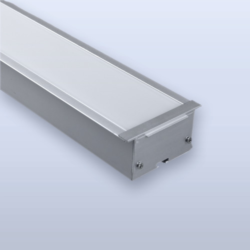 Встраиваемый алюминиевый профиль 50х32 мм с рассеивателем